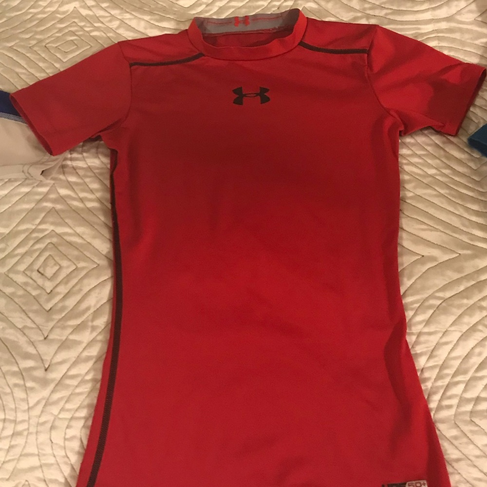 Boys under armor shirt